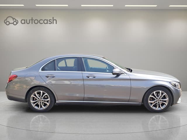 Mercedes Classe C RIGHT