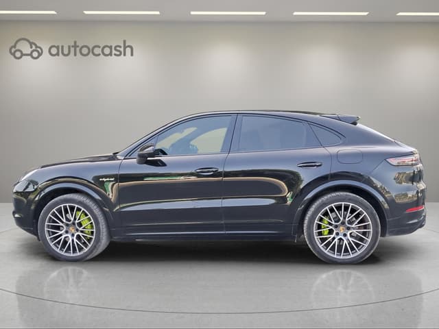 Porsche Cayenne LEFT