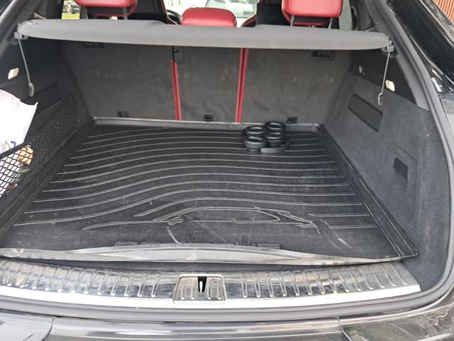 Porsche Cayenne TRUNK