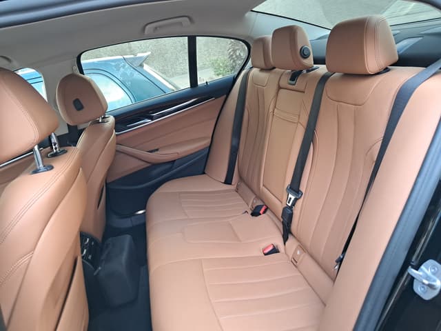 Bmw Série 5 REAR_SEAT