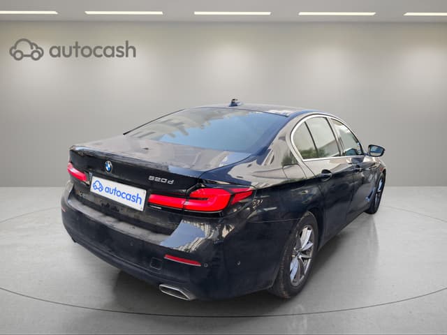 Bmw Série 5 RIGHT