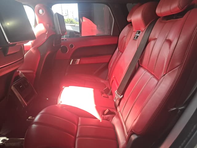 Land rover Range Rover Sport REAR_SEAT