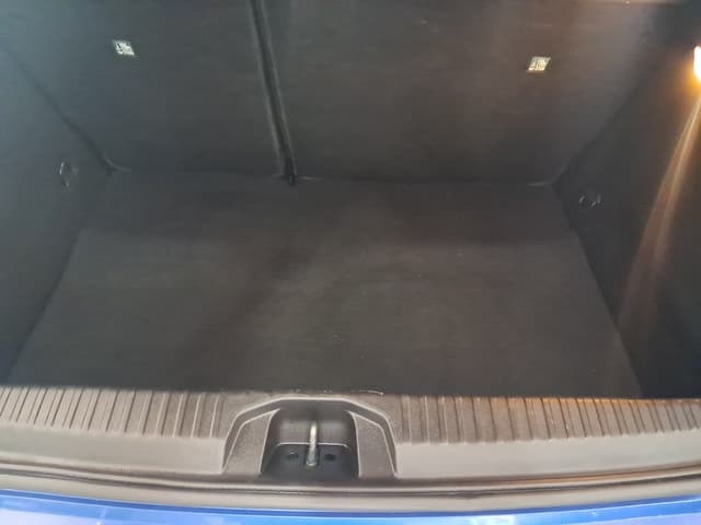 Renault Clio TRUNK