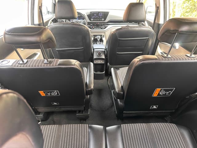 Kia Carens REAR_SEAT