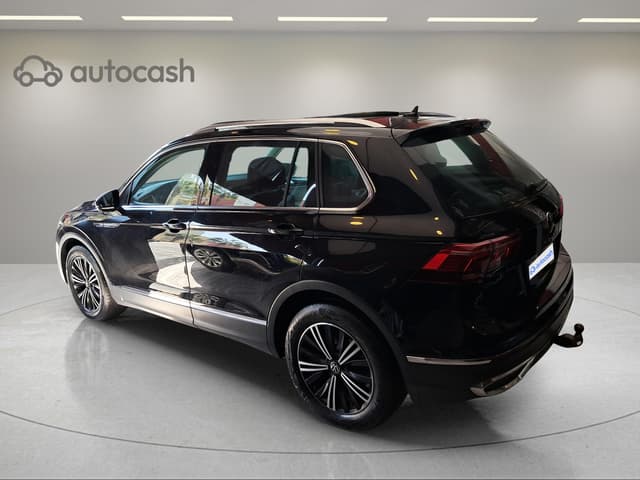 Volkswagen Tiguan LEFT