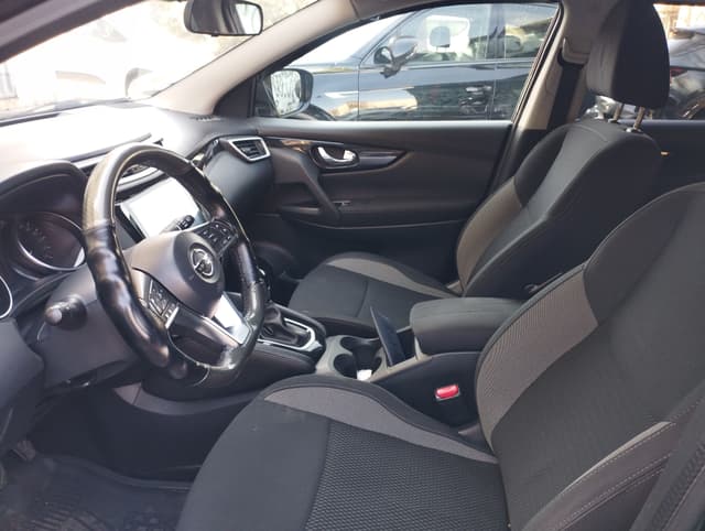 Nissan Qashqai FRONT_SEAT