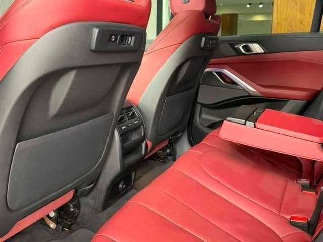 Bmw X6 REAR_SEAT