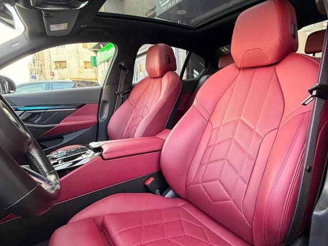 Bmw Série 5 FRONT_SEAT