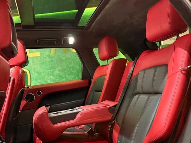 Land rover Range Rover Sport REAR_SEAT