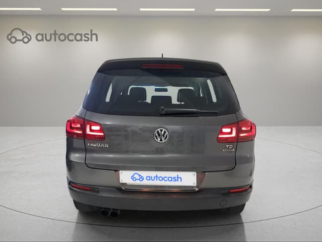 Volkswagen Tiguan REAR