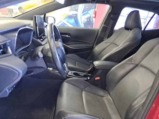 Toyota Corolla Sport FRONT_SEAT