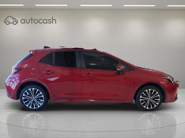 Toyota Corolla Sport RIGHT