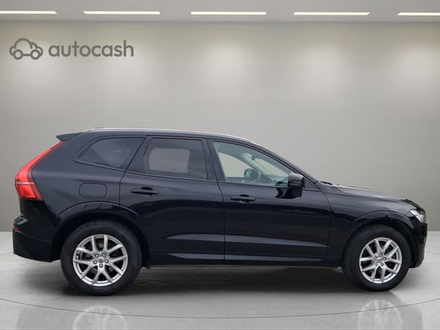 Volvo XC60 RIGHT