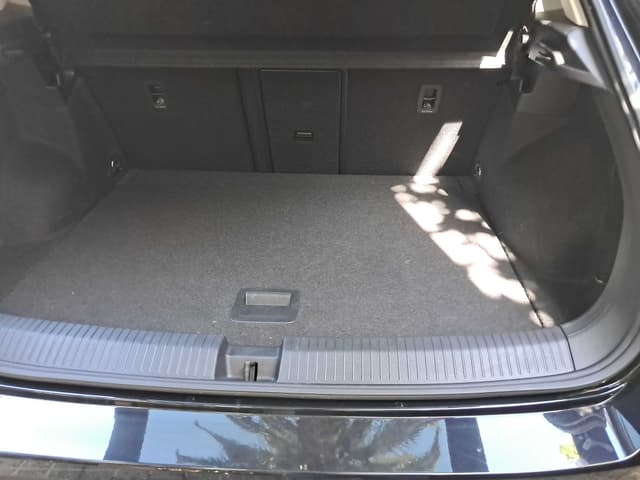 Volkswagen T Roc TRUNK