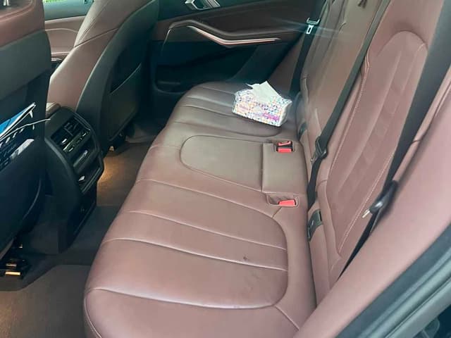 Bmw X5 REAR_SEAT