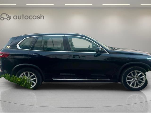 Bmw X5 RIGHT