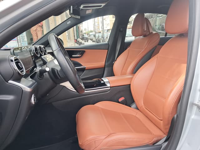 Mercedes Classe C FRONT_SEAT