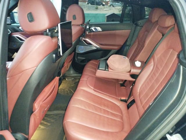 Bmw X6 REAR_SEAT