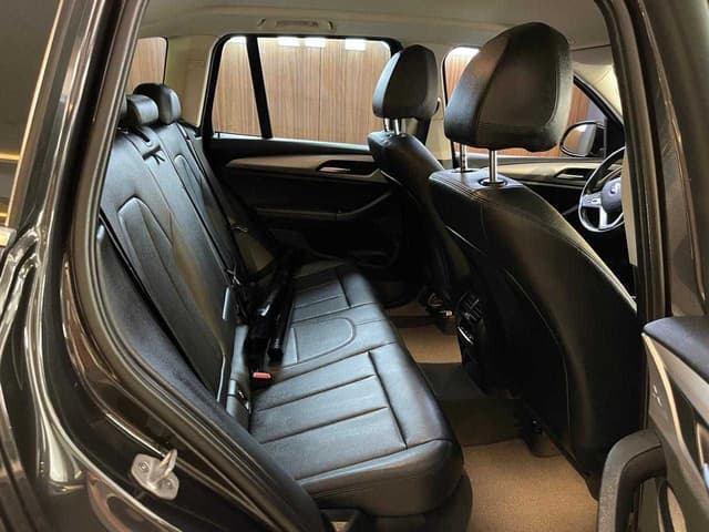 Bmw X3 REAR_SEAT