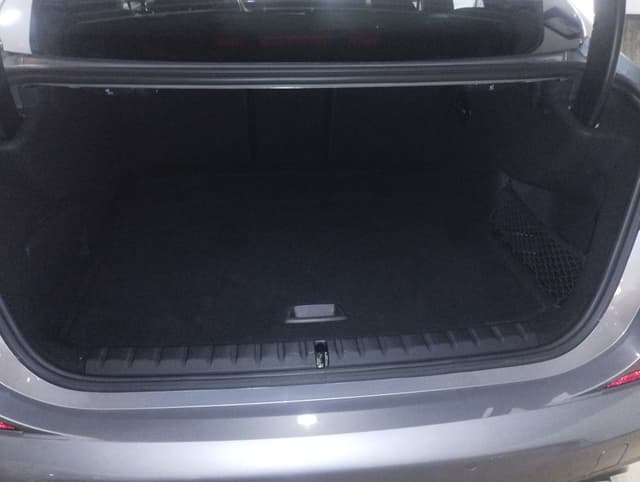 Bmw Série 2 Gran Coupé TRUNK