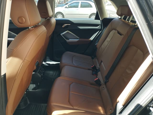 Audi Q3 REAR_SEAT