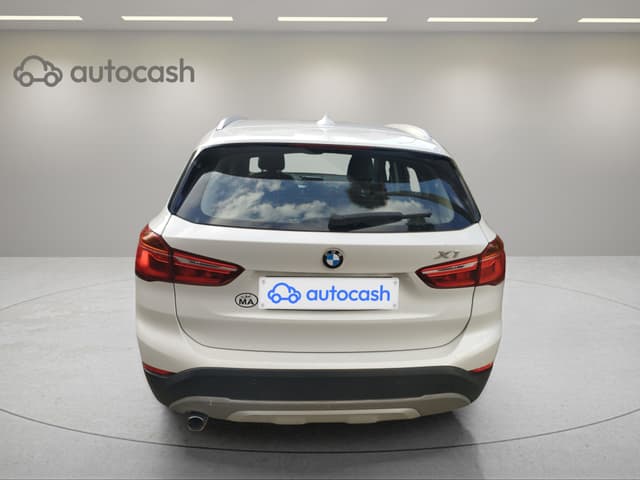Bmw X1 REAR