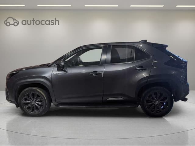 Toyota Yaris Cross LEFT