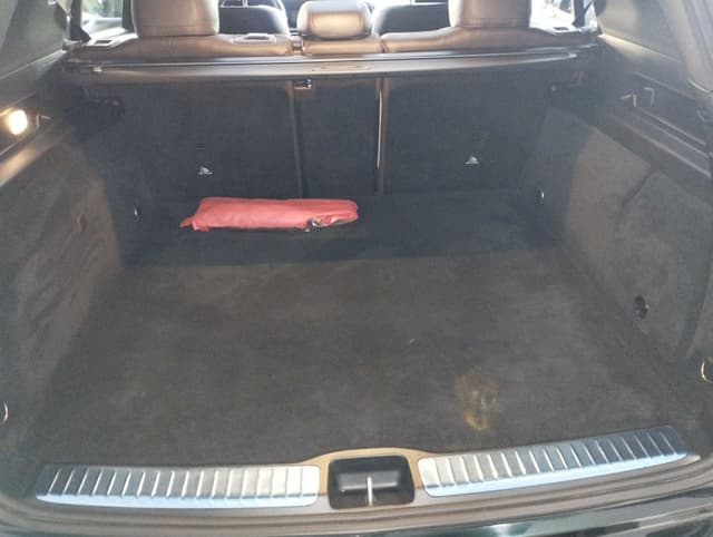 Mercedes GLE PHEV TRUNK