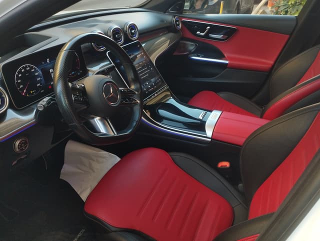 Mercedes Classe C FRONT_SEAT