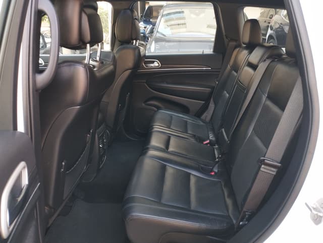 Jeep Grand Cherokee REAR_SEAT