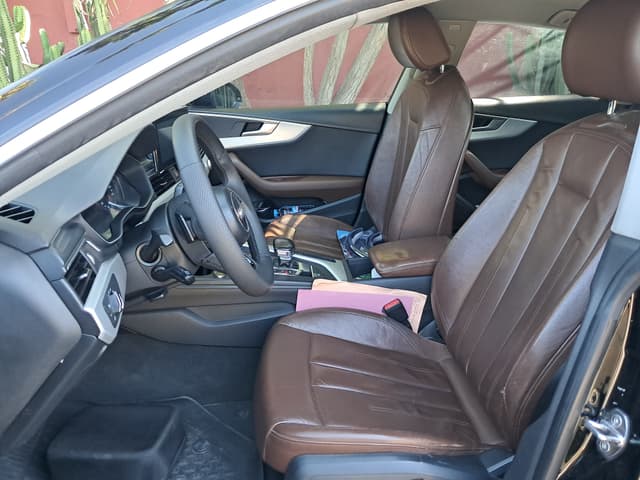 Audi A5 SportBack FRONT_SEAT