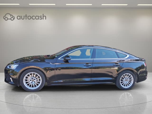 Audi A5 SportBack LEFT