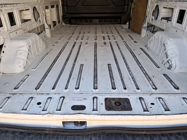 Ford Transit TRUNK