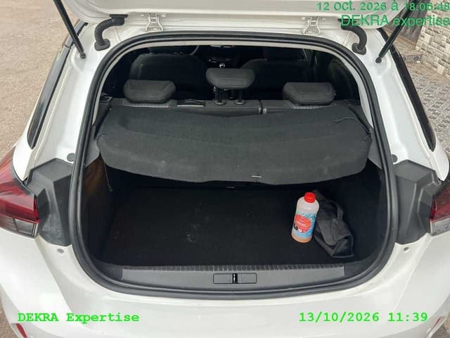 Opel Corsa TRUNK