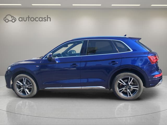 Audi Q5 LEFT