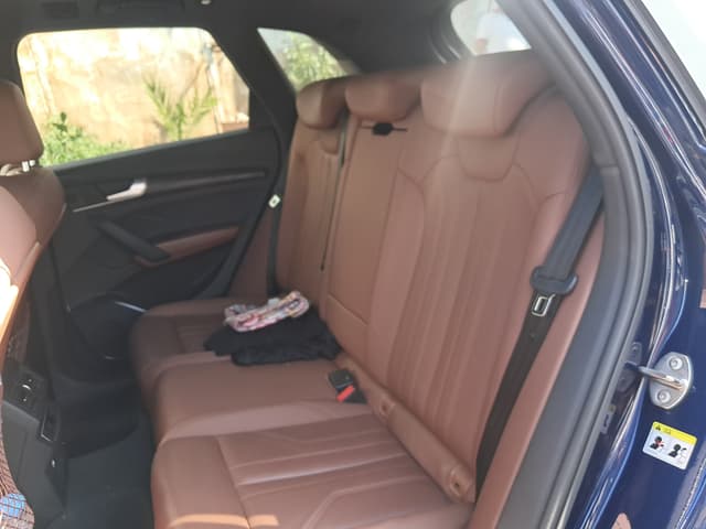 Audi Q5 REAR_SEAT