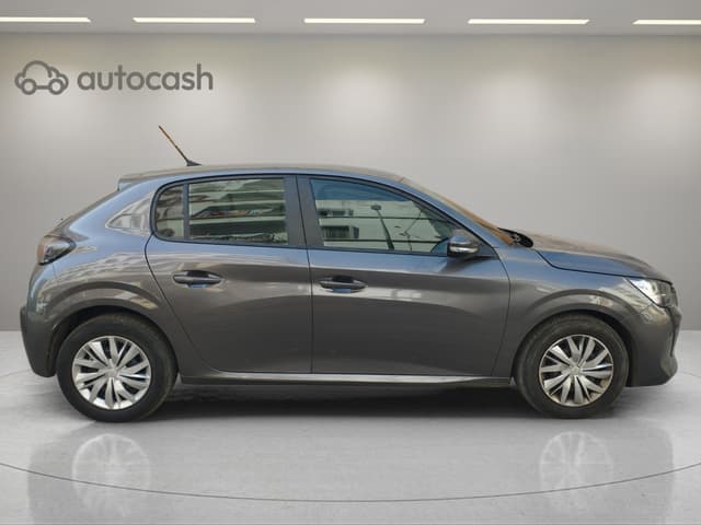 Peugeot 208 RIGHT