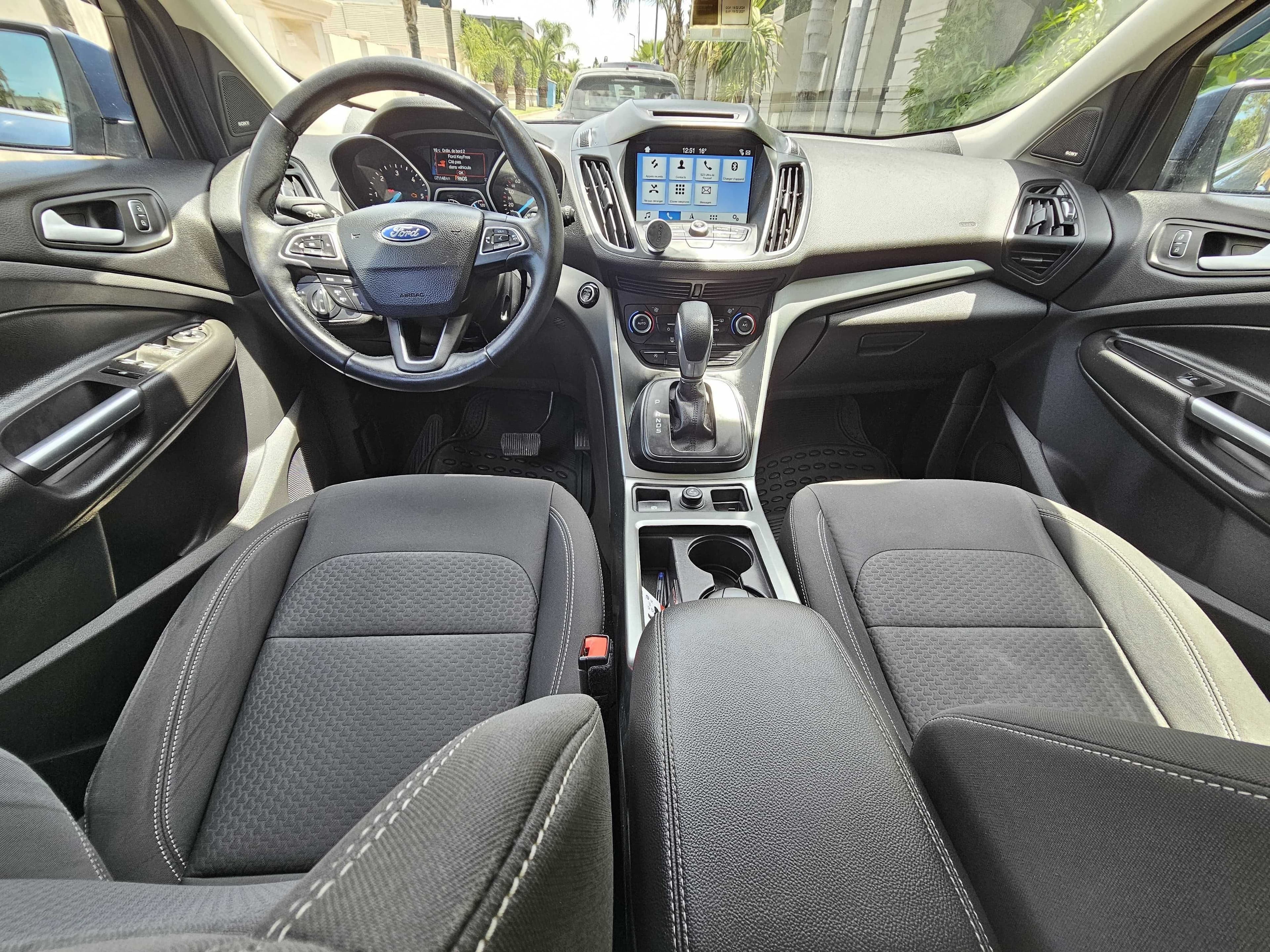 Ford Kuga 2.0 TDCi 150 4x4 BVA Titanium