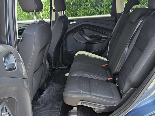 Ford Kuga REAR_SEAT