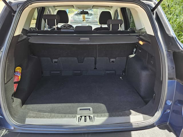 Ford Kuga TRUNK