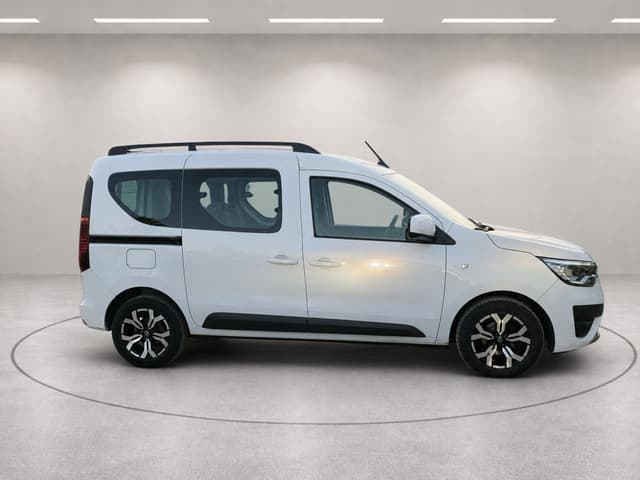 Renault Express RIGHT