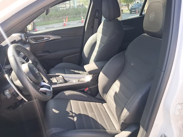 Alfa romeo Tonale FRONT_SEAT