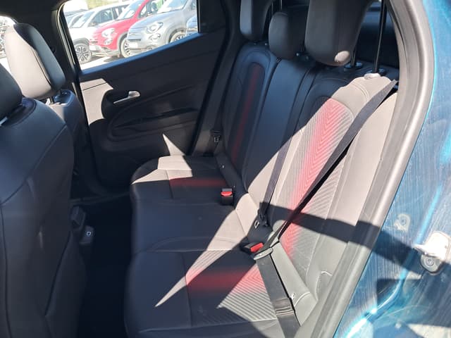Alfa romeo Junior Ibrida+ REAR_SEAT