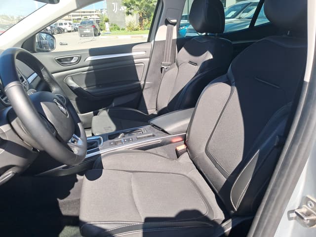 Renault Mégane FRONT_SEAT