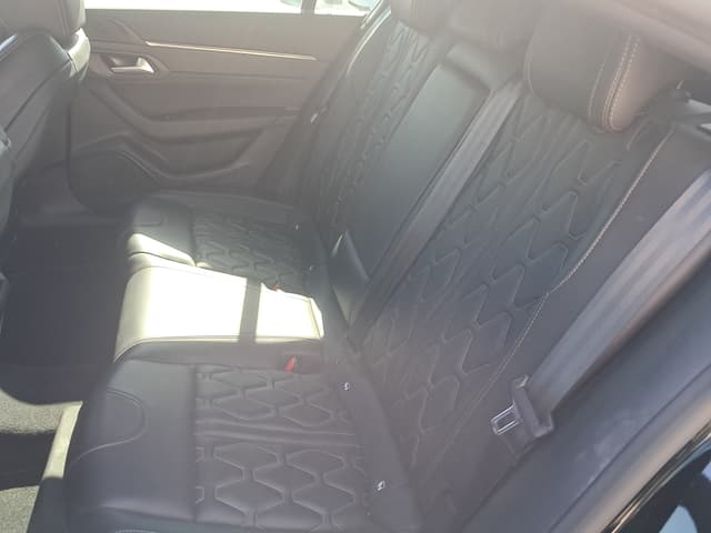 Peugeot 508 REAR_SEAT