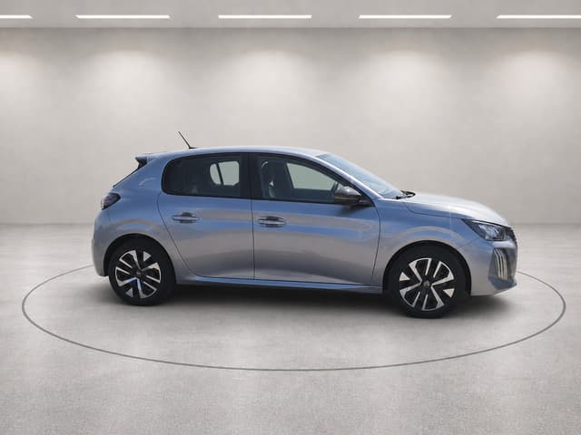 Peugeot 208 RIGHT