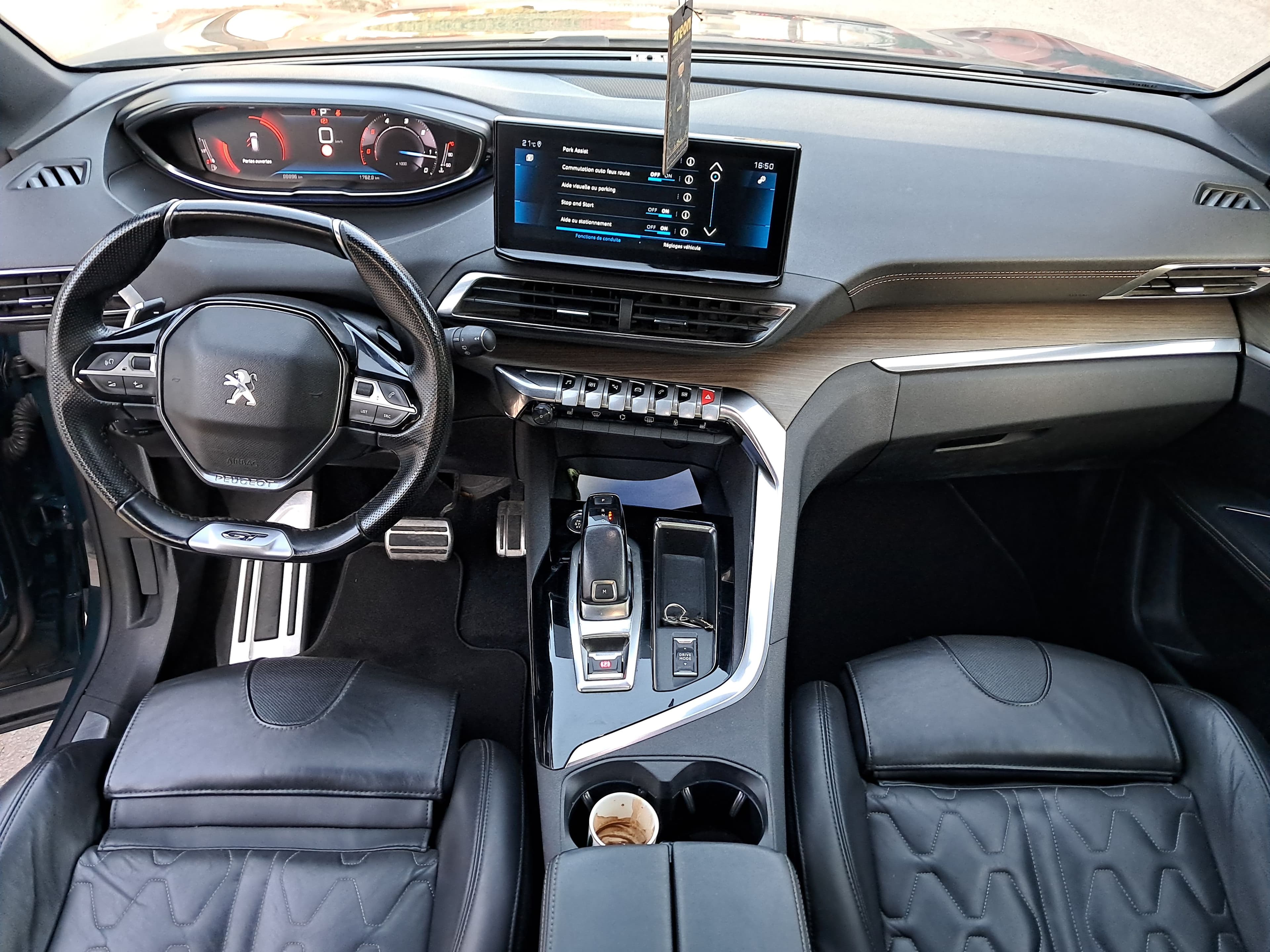Peugeot 3008 2.0 HDi150 EAT8 GT line