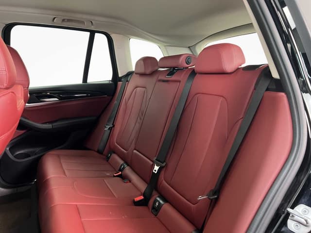 Bmw X3 REAR_SEAT