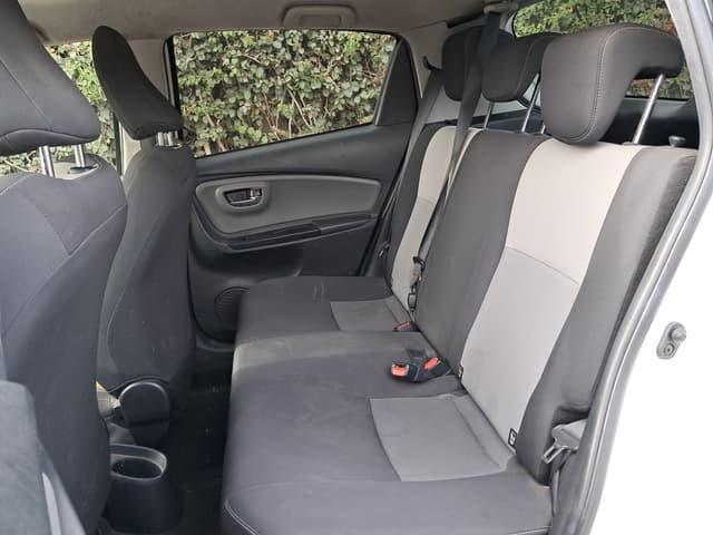 Toyota Yaris HEV REAR_SEAT