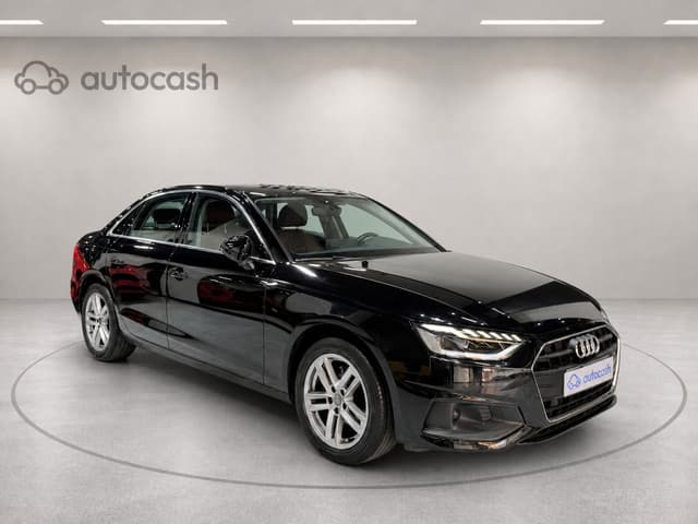 Audi A4 RIGHT